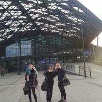 75442881 817421605340775 7146959201271545856 n 220x300